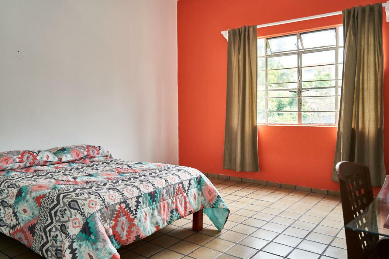 Hostal Americana Guadalajara Exterior foto
