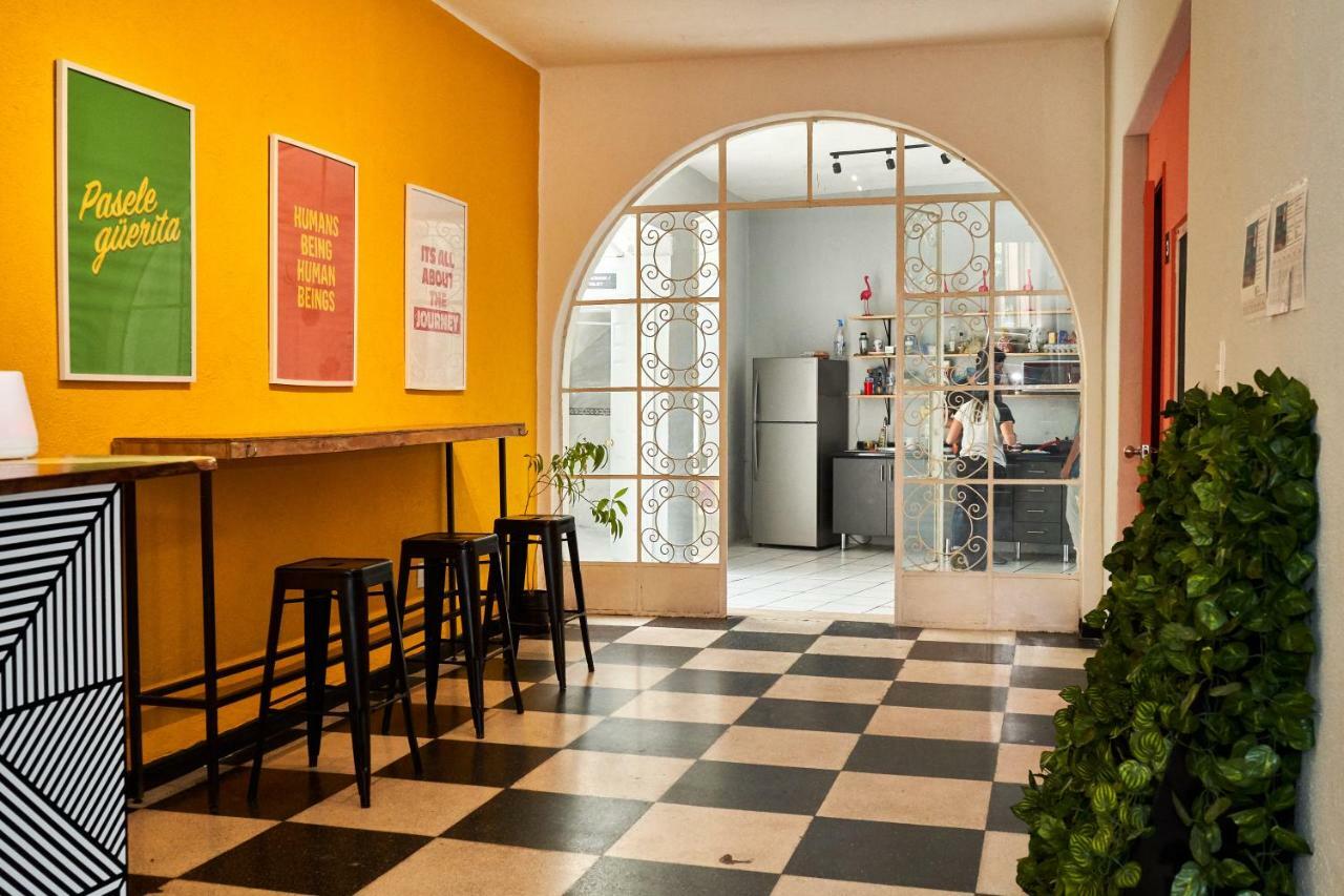 Hostal Americana Guadalajara Exterior foto